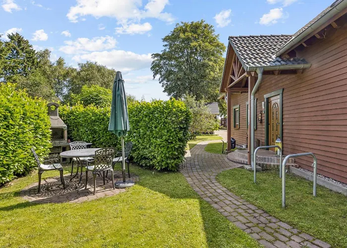Stunning In Kuestrow *